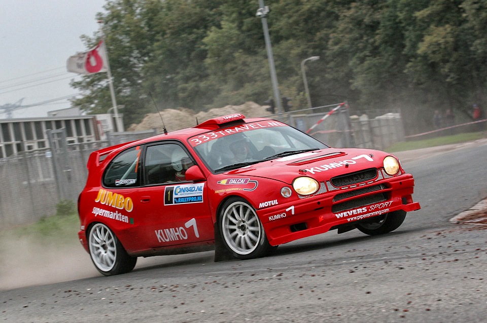 Toyota Corolla e110 WRC