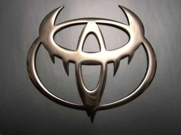 Toyota Emblem