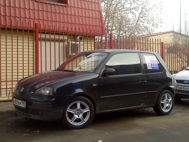Шины сеат ароса. Seat arosa тюнинг. Seat arosa. Seat arosa. Seat arosa рестайлинг stance.