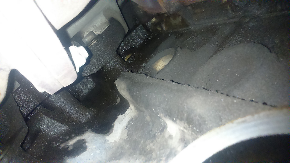 Течь масла из выпускного коллектора? — Chevrolet Rezzo, 1,6 л, 2008 ...