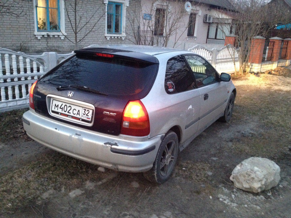Замена крышки багажника Хонда сивик 6 хечбек — Honda Civic Hatchback ...