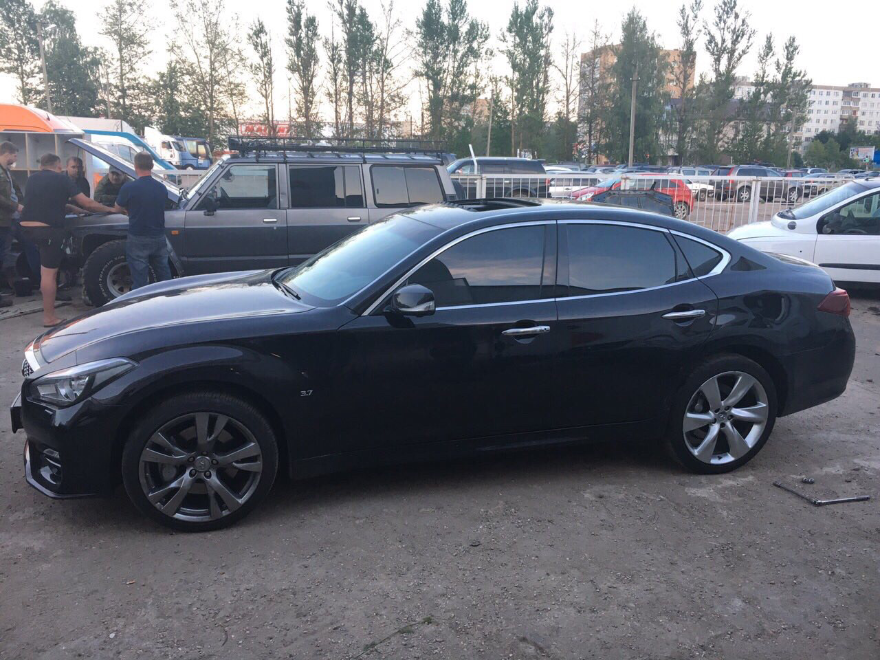 шины infiniti q70. Fx infiniti диски q70. инфинити q70 на 20 дисках. шины infiniti q70. диски инфинити q70.