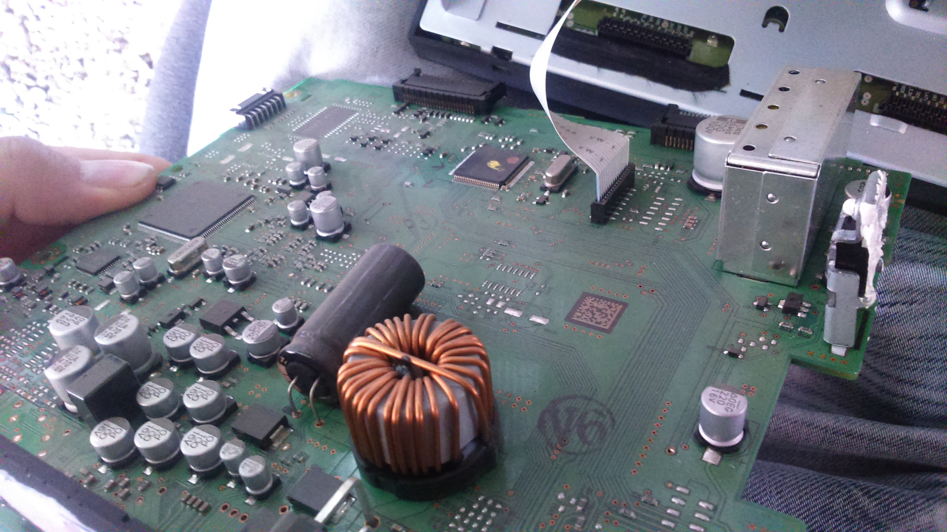 линейный выход на сабвуфер