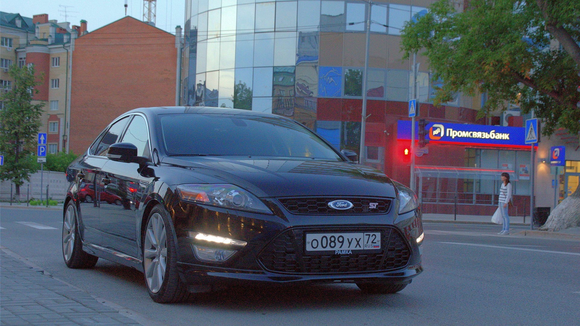 Ford Mondeo Black Shark