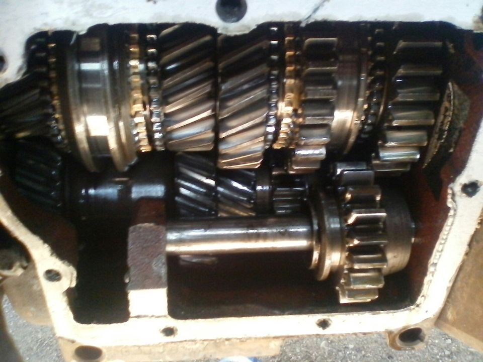 Кпп 4-х ступенчатая ваз-2107. Кпп от лады 2108. Коробка уаз буханка 5 ступка. Кпп уаз 2 синхрона. Коробка ваз 2107 4 ступка.