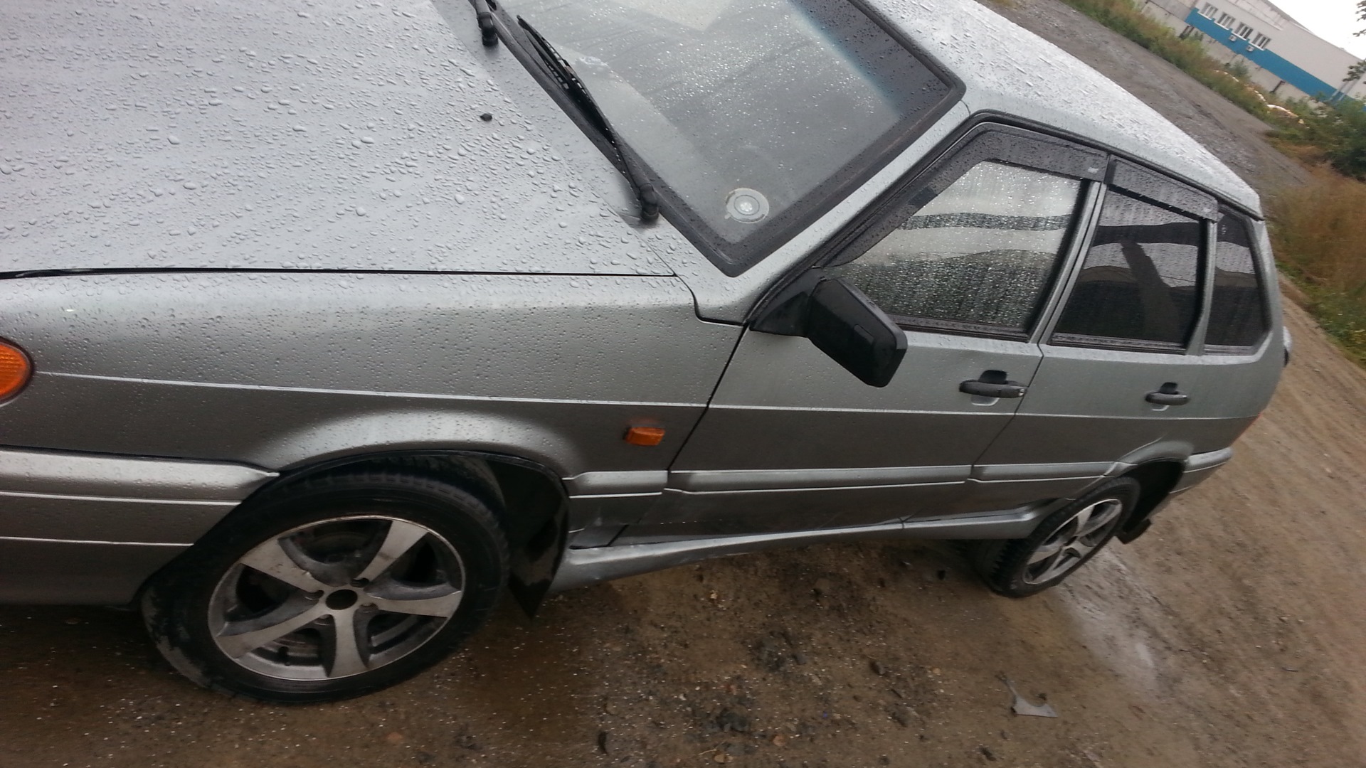 Ваз 2115 серо-зеленый металлик. Цвет серо-зеленый металлик ваз 2114. Ваз 2114 средний серо-зеленый металлик. Ваз 2114 серый металлик. Средний серо зеленый.