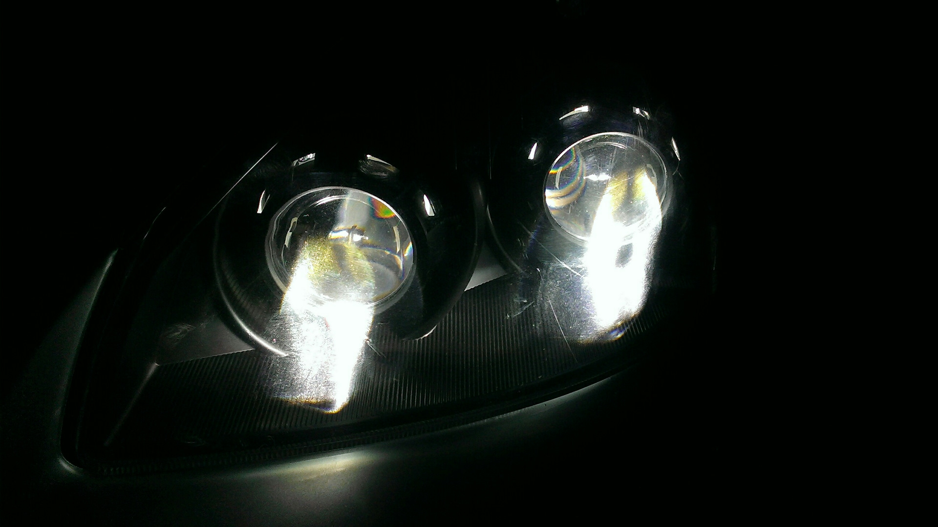 Lexus is 200 фары. оптика на заводской. альтернативная оптика ваз 2114. оптика на заводской. линзовая оптика приору 2.