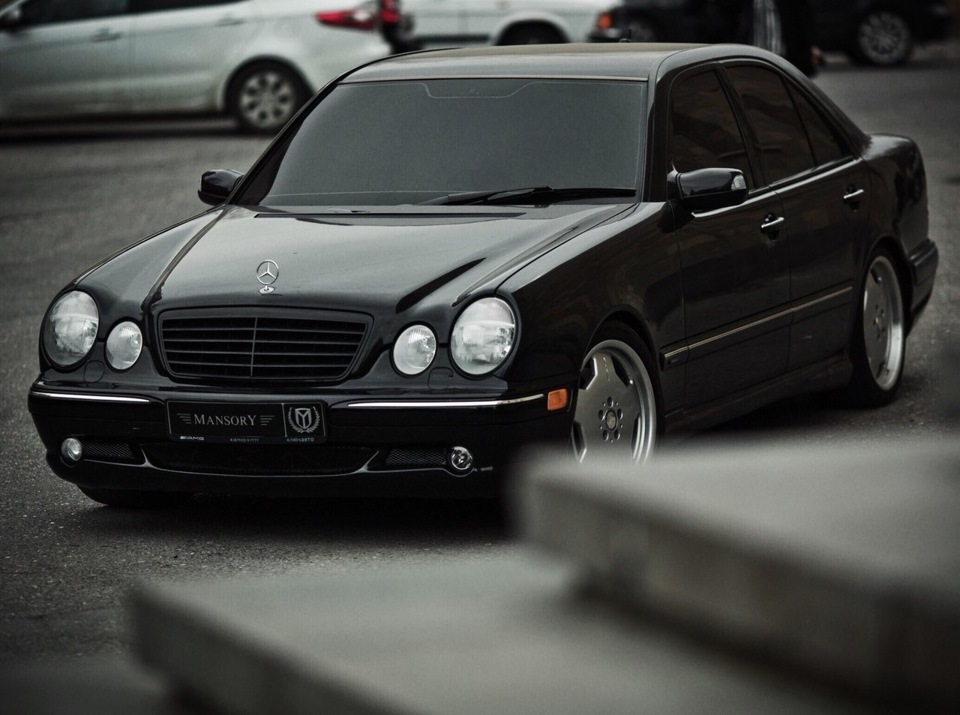 Mercedes Benz e class e350 Бандитский