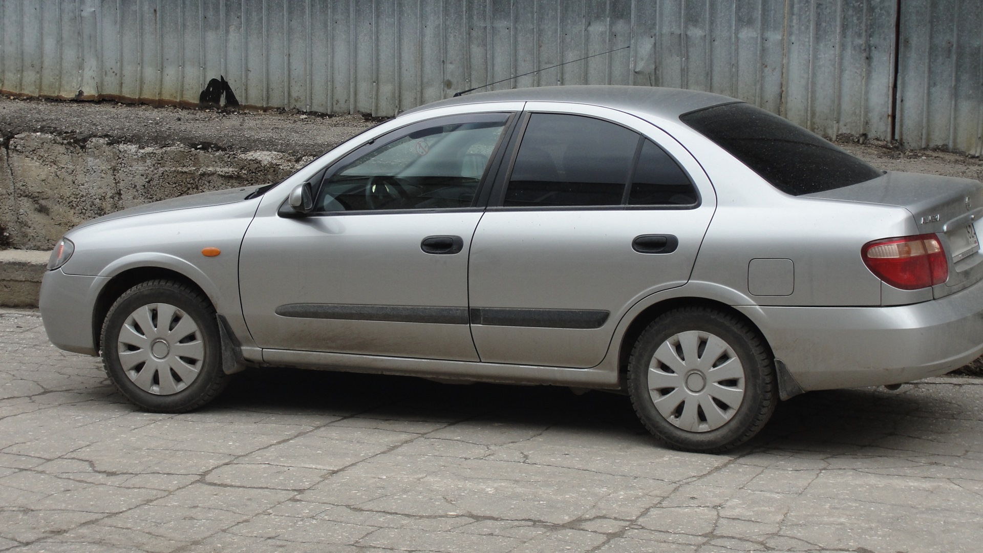 Almera comfort. Ниссан Альмера 1.8 комфорт 2004. Ниссан Альмера комфорт 2005. Ниссан Альмера 1.5 комфорт. Ниссан Альмера комфорт 2004.