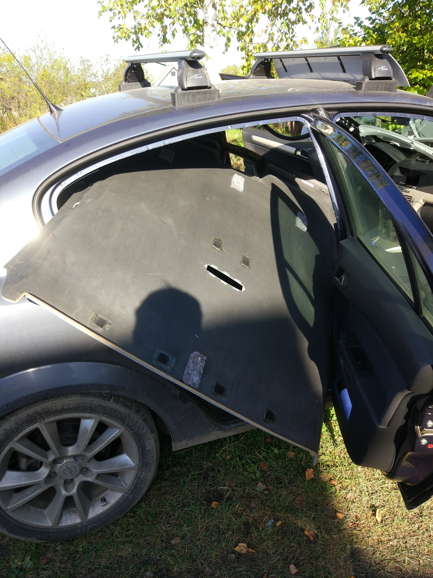 Правильная вибро-шумоизоляция крыши — Opel Astra H, 1,8 л, 2008 года ...