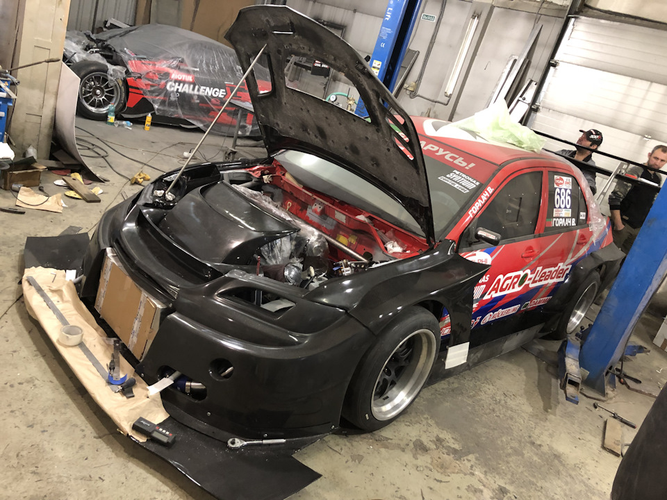 Фото в бортжурнале Mitsubishi Lancer Evolution IX