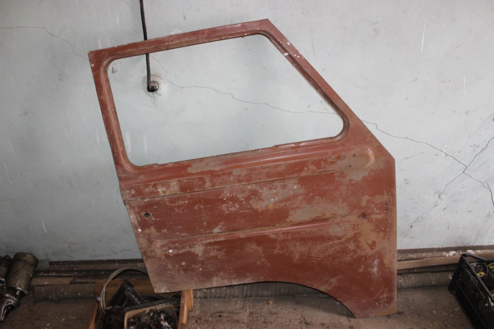 Дверь на автомобиль Ераз — Renault Sandero 1G, 1,6 л, 2012 года ...