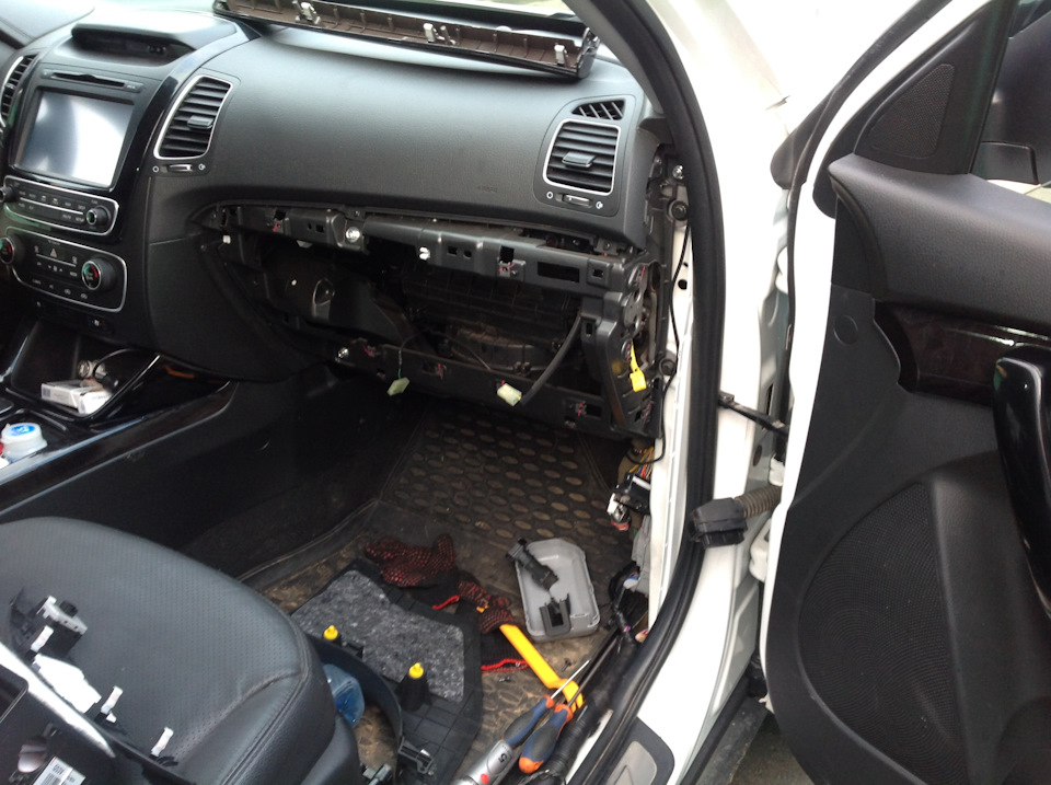 Фото в бортжурнале KIA Sorento (2G)