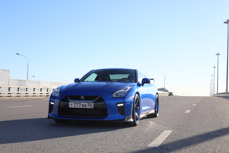 Nissan GTR Гурама