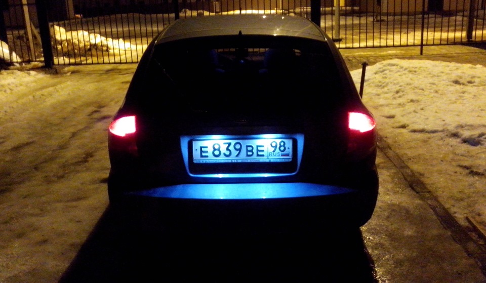 Светодиоды в габариты. — KIA Rio 5-door (1G), 1,5 л, 2005 года ...
