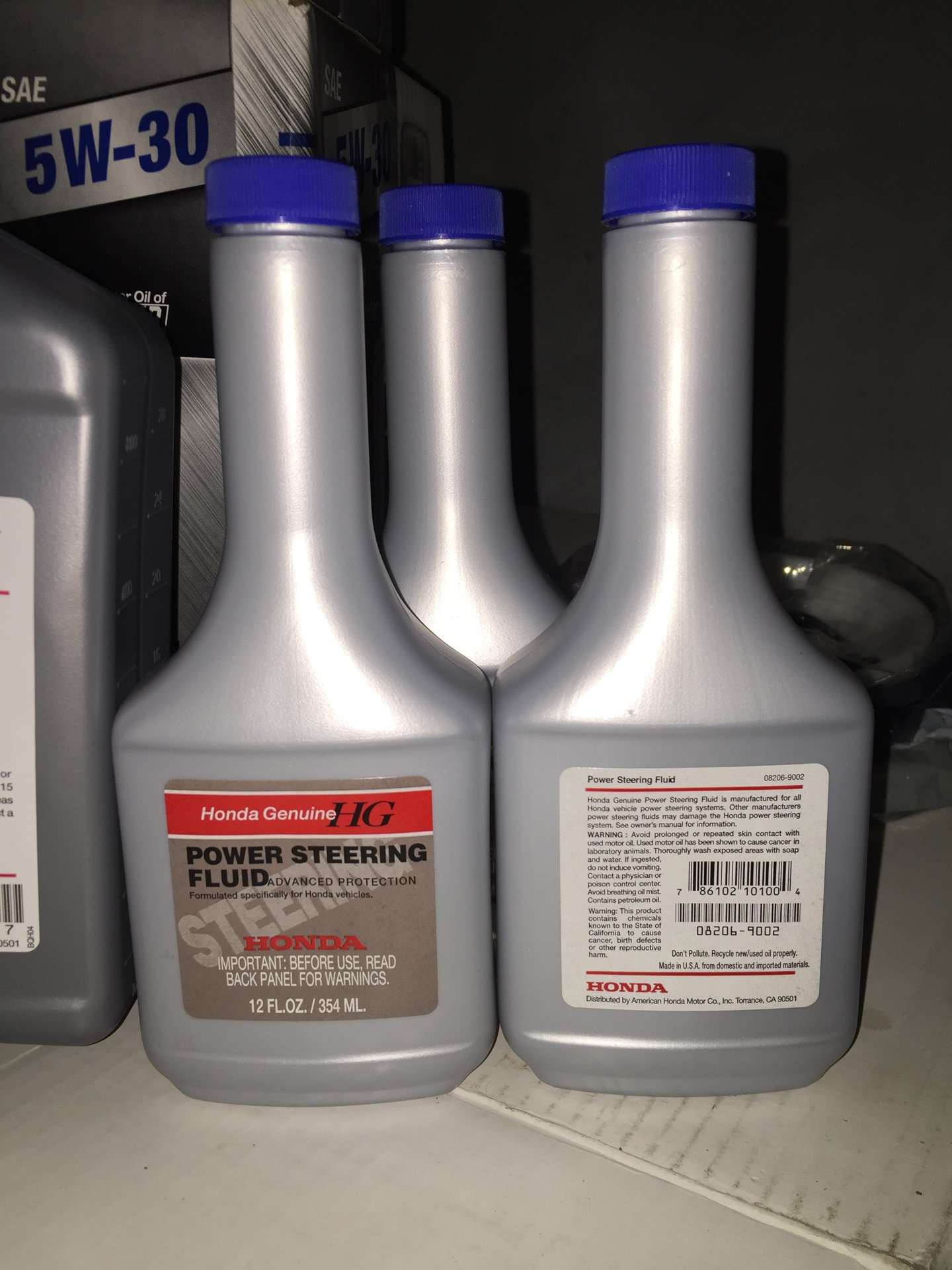 Psf s honda. Honda Power Steering Fluid. PP-C f2. Genuine Honda Power Steering Fluid v. ПСФ-2 Хонда.