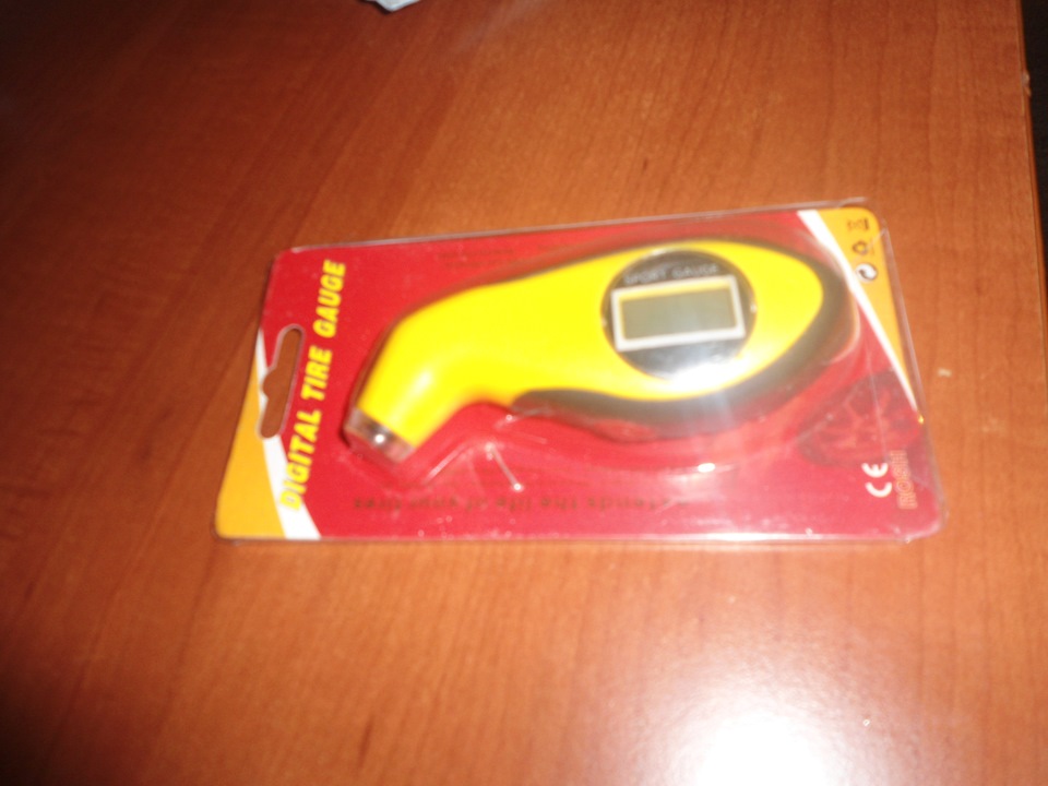 Электрический манометр — Peugeot 406, 2 л., 1999 года | аксессуары | DRIVE2