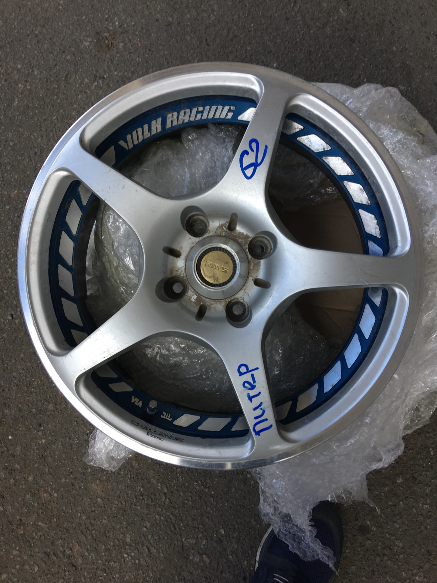 Волк рейсинг. Volk Racing r17 4х100. Volk rays r17. Rays Volk Racing r17. Диски Volk Racing r17 Enkei.