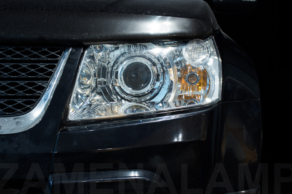 Линзы сузуки гранд витара 2008. Suzuki grand vitara 2009 фары. Suzuki kizashi замена линз. Ангельские глазки сузуки гранд витара 2008. Сузуки гранд витара птф biled.