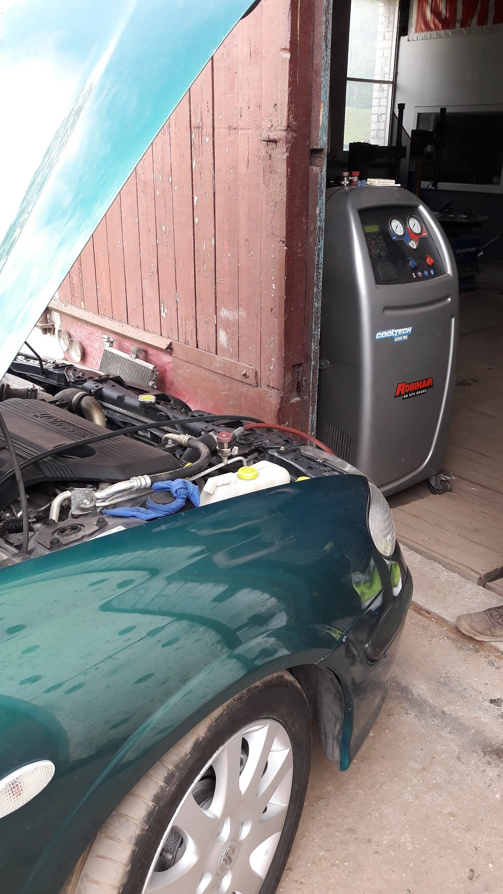 Ремонт кондиционера, замена компрессора — Nissan Almera II (N16), 2,2 л ...