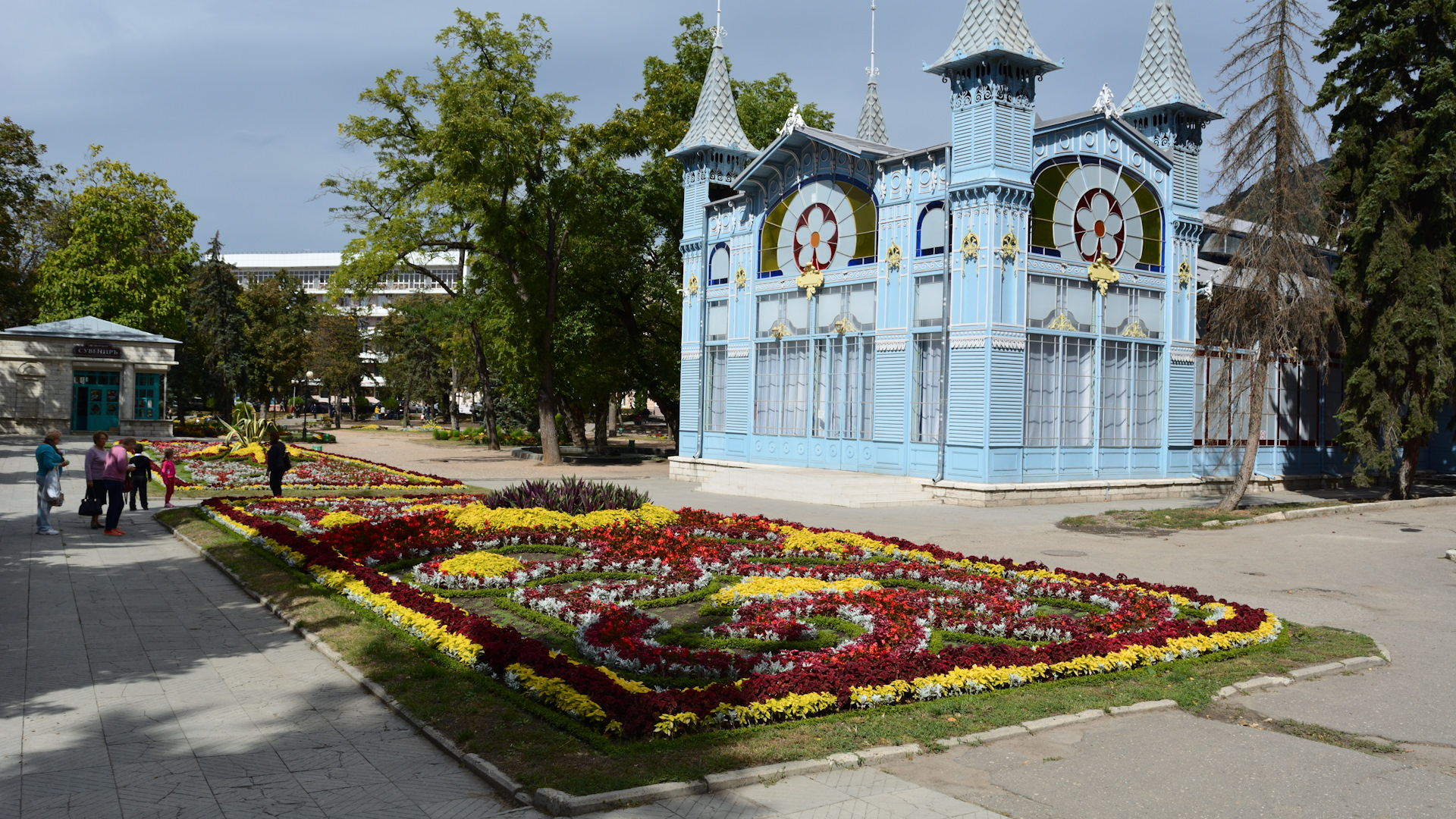 Центральный парк цветник Пятигорск