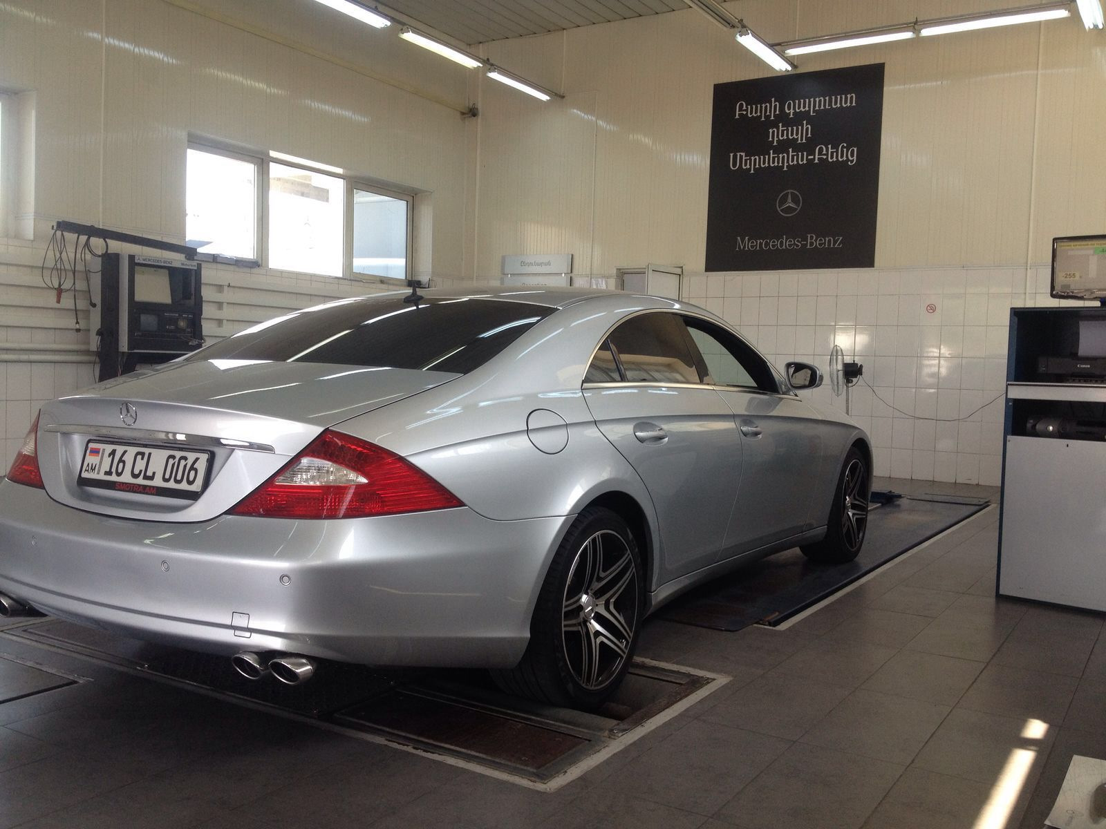 Mercedes CLS 500 черная