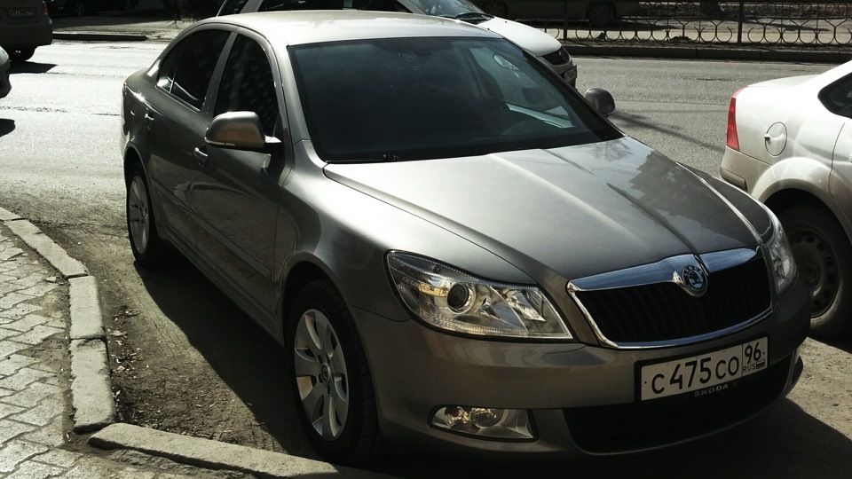 Чистка моторчика печки — Skoda Octavia Mk2, 1,4 л., 2011 года | своими ...