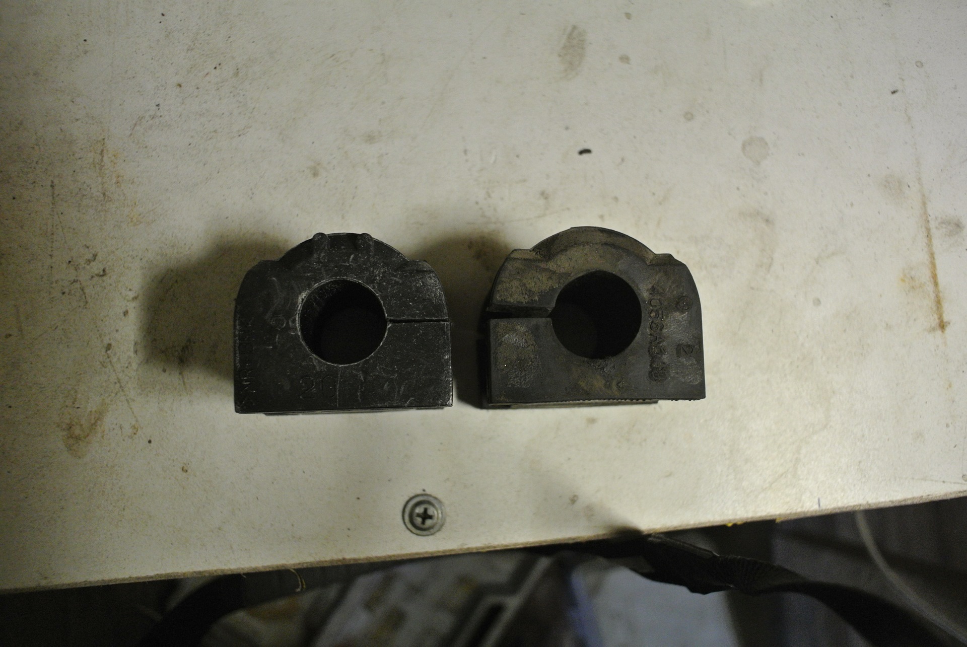 Втулки и стойки стабилизатора + рулевые наконечники — Mitsubishi Lancer ...