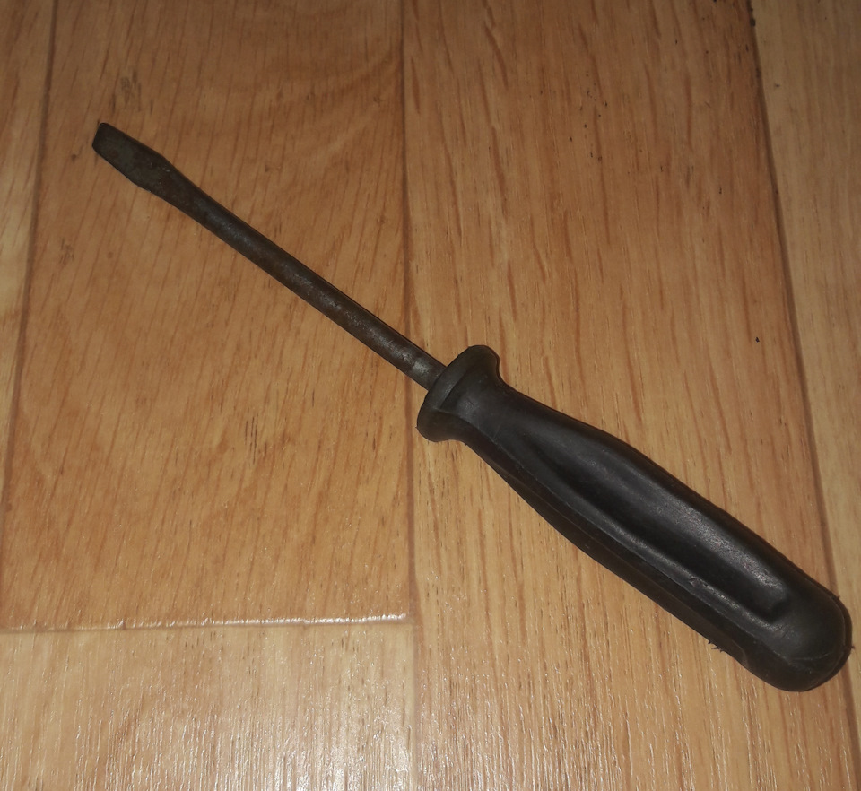 Замена лампочки габарита — DRIVE2