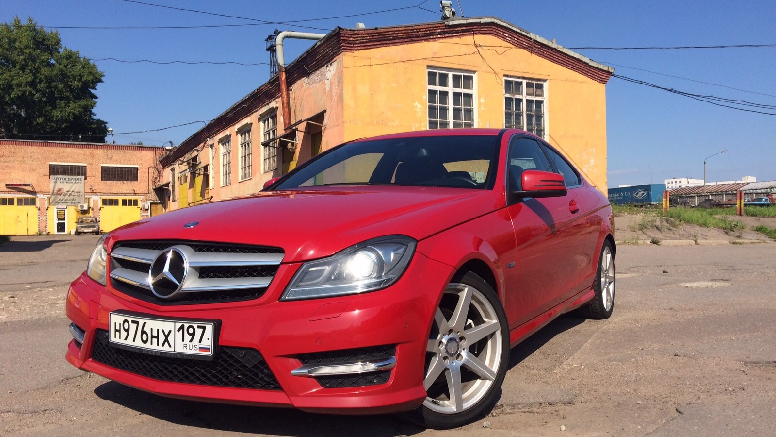 Mercedes-Benz C-class Coupe (C204) 1.8 бензиновый 2011 | Машина жены :D на  DRIVE2