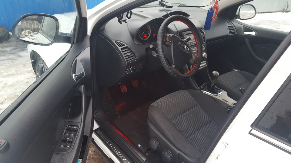 Первый маленький тюнинг моей эмки — Chery M11, 1,6 л, 2010 года ...