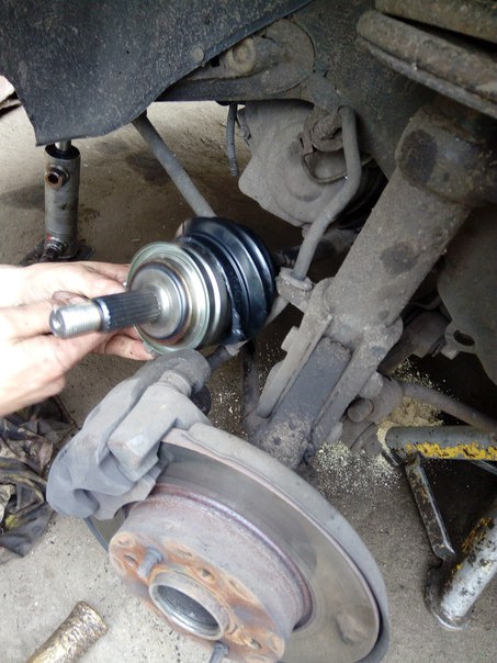 после замена шруса нужно делать развал