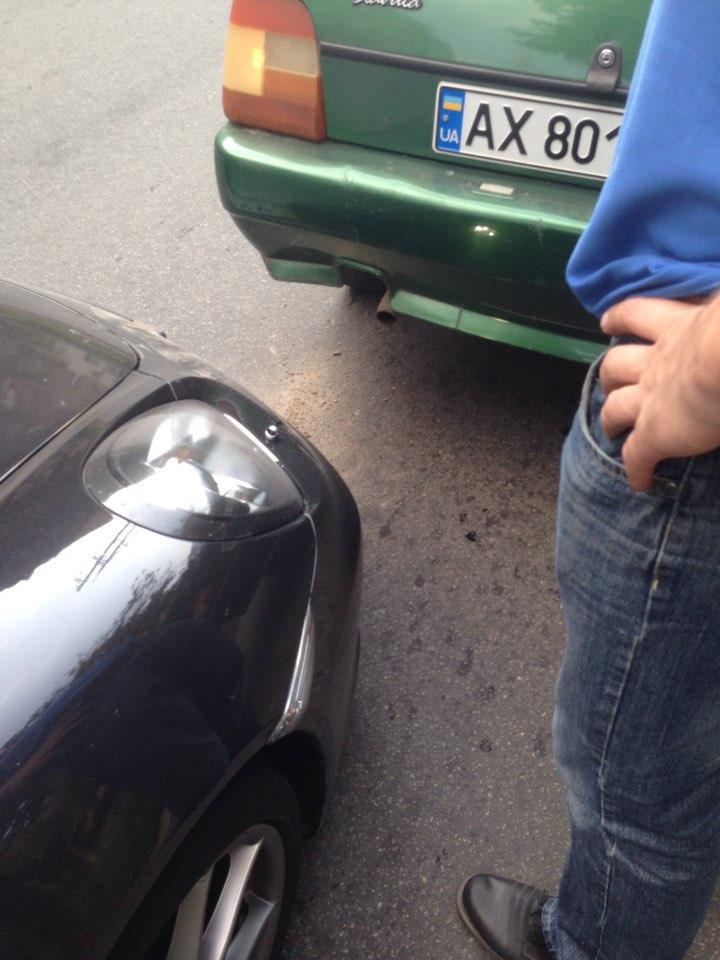 Первый день, первый поцелуй) — ЗАЗ 1103, 1,2 л, 2002 года | ДТП | DRIVE2