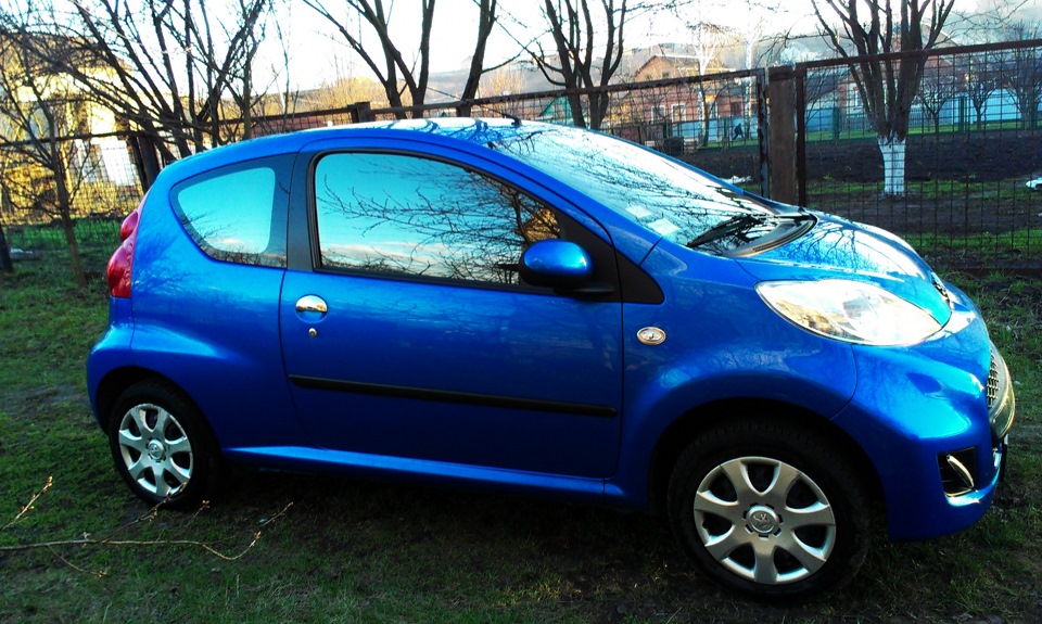 Peugeot 107 3 х дверный