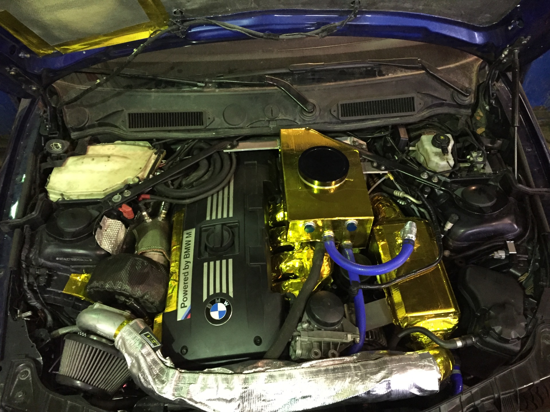 Сезон 2016, установка airtowater intercooler n54 — BMW 1 series Coupe