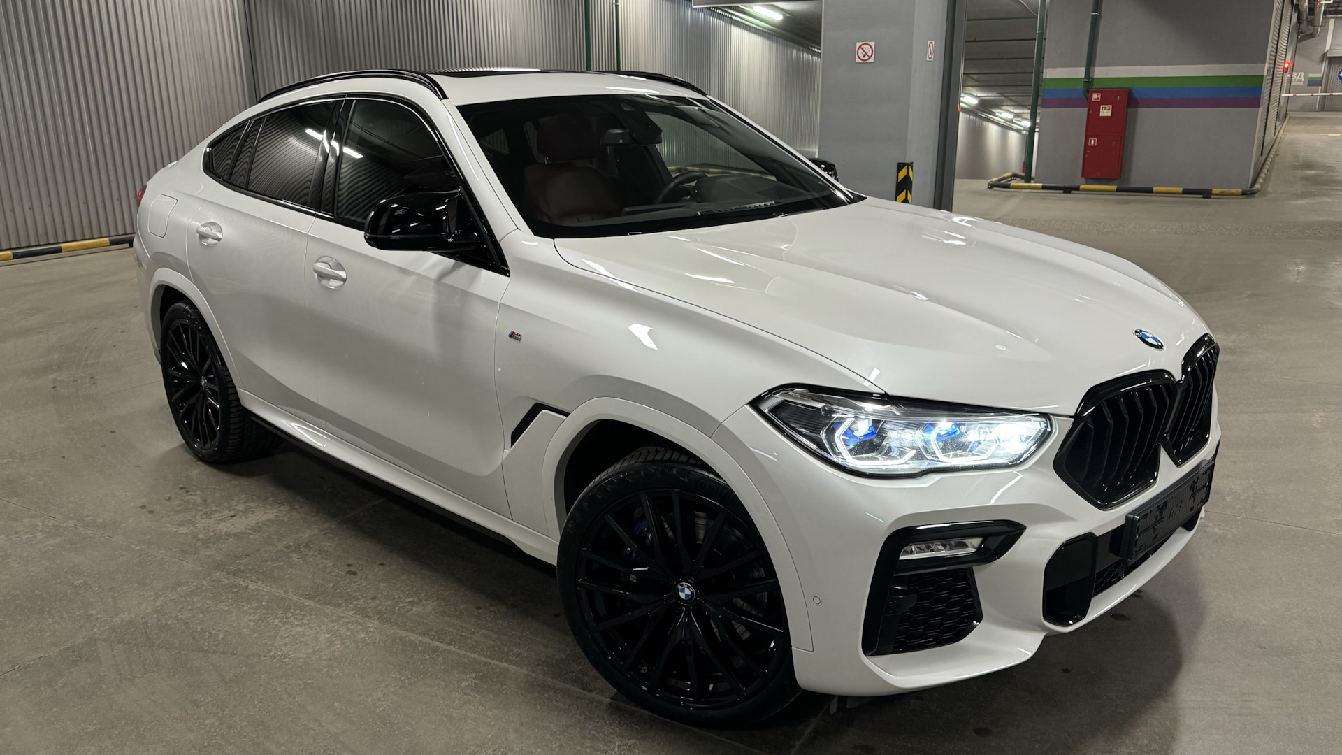 BMW X6 (G06) 3.0 дизельный 2020 | White 40d на DRIVE2