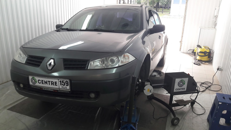 Фото в бортжурнале Renault Megane II