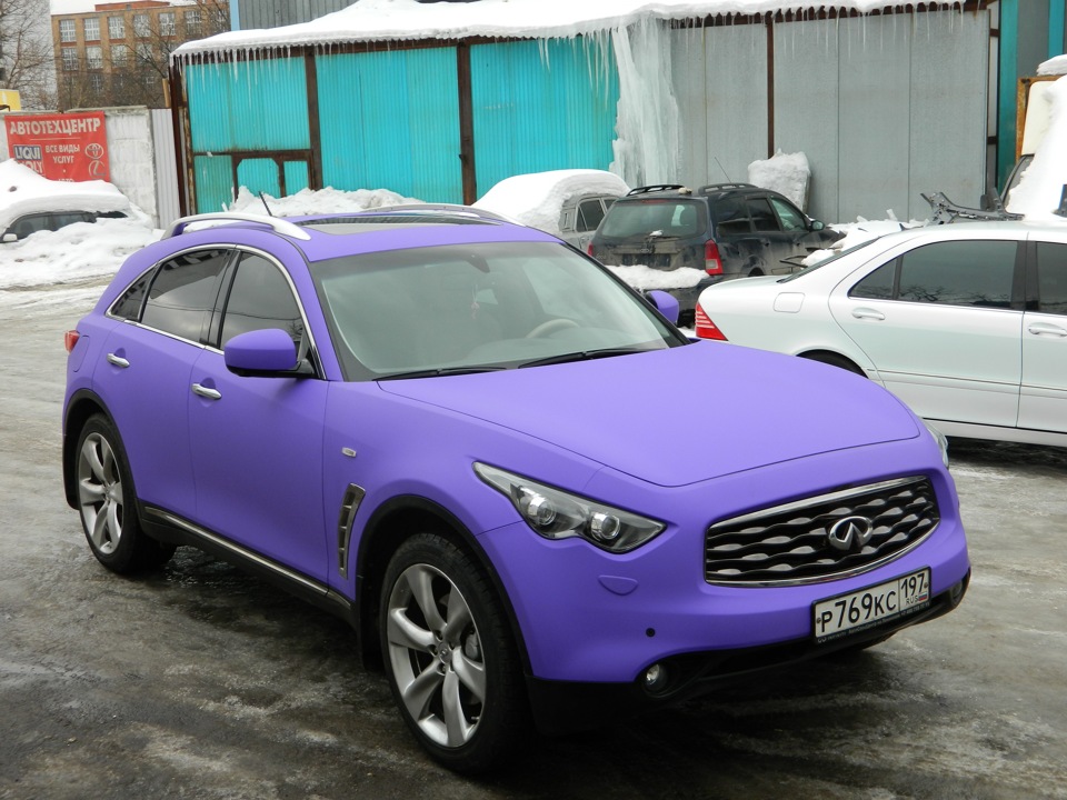 Infiniti fx50s малиновый Кэнди