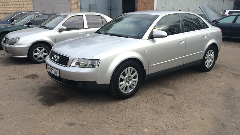 Щетки стеклоочистителя (дворники) — Audi A4 (B6), 2 л, 2001 года ...