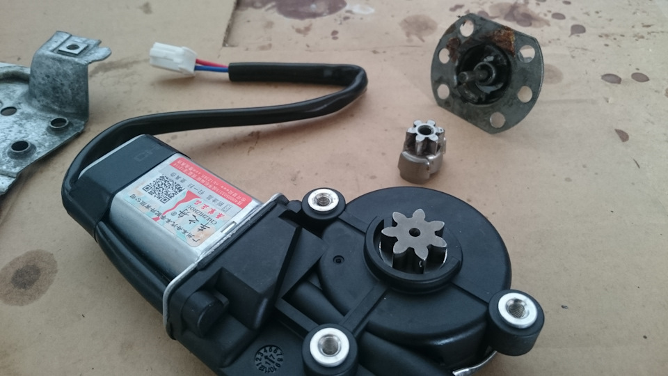 Самодельные электро стеклоподъемники . — Volkswagen Passat B3, 2 л ...