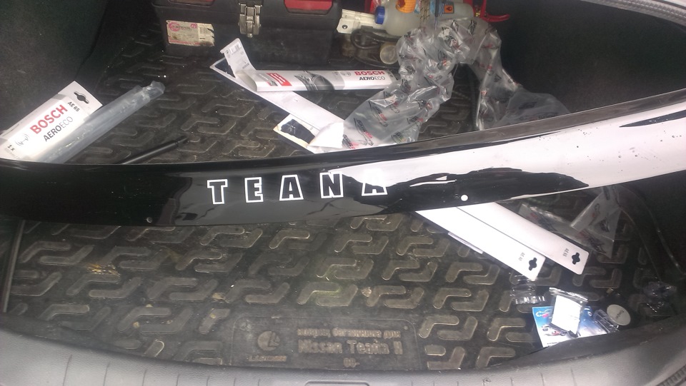 "Мухобойка" — Nissan Teana (J32), 2,5 л, 2012 года | стайлинг | DRIVE2