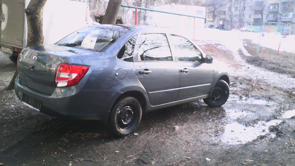Сломалась ручка бардачка, починил! — Lada Гранта, 1,6 л, 2015 года ...