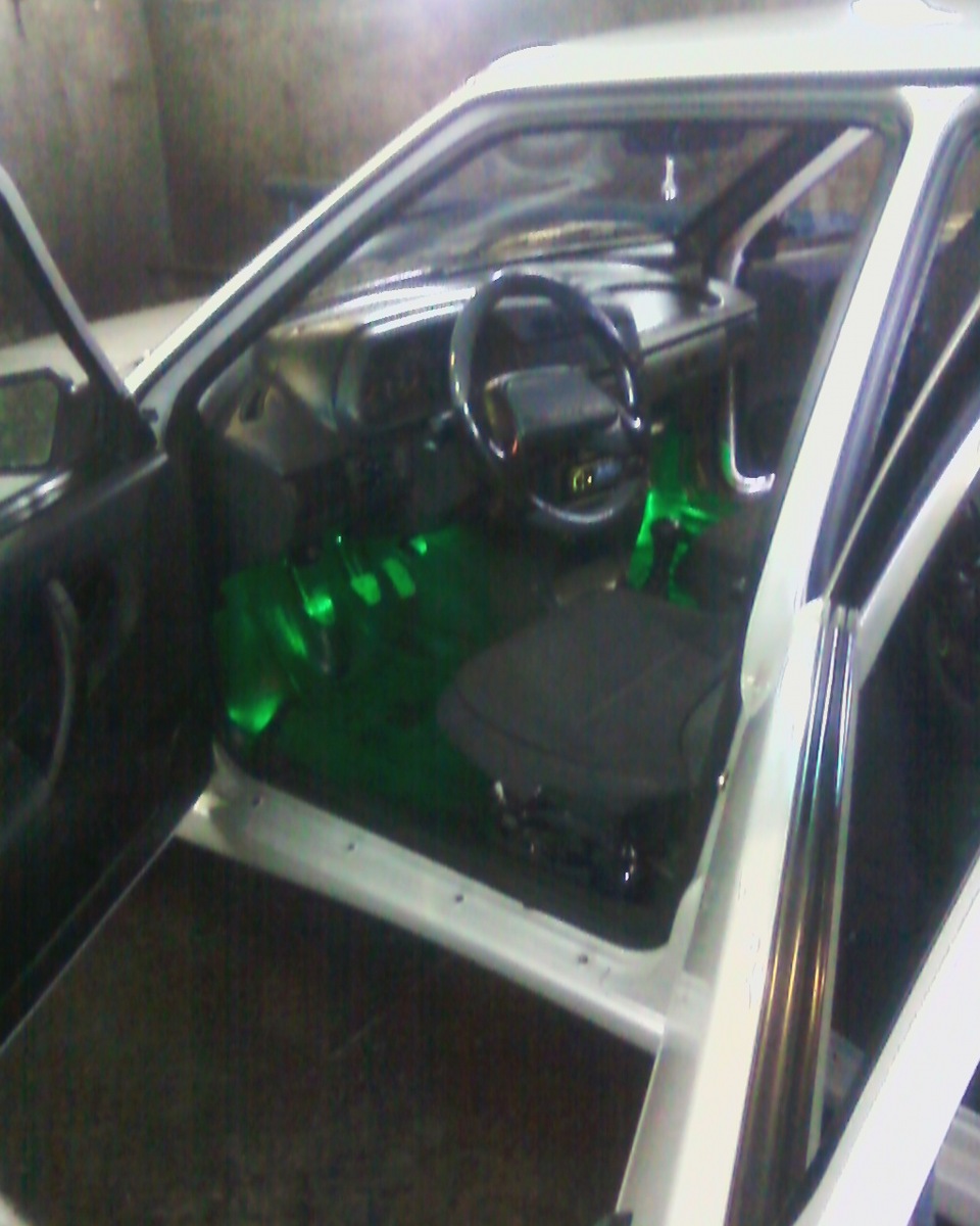 LED ТЮНИНГ! — Lada 2115, 1,5 л, 2005 года | тюнинг | DRIVE2