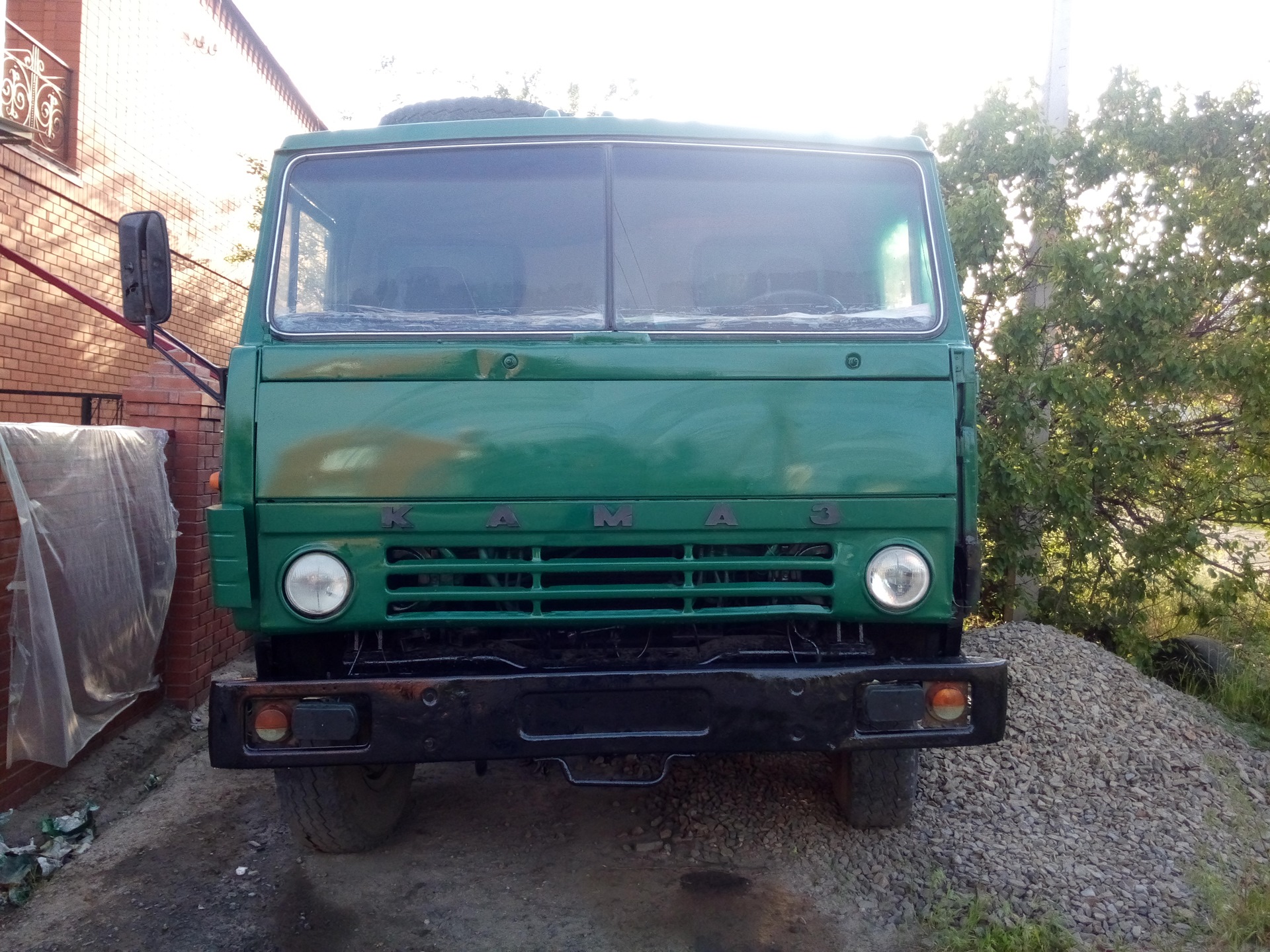 КАМАЗ 55111 зеленый