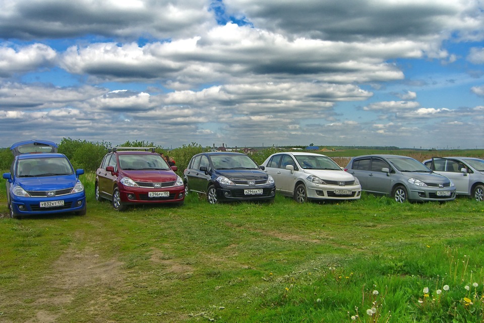 Встреча московского клуба Тииды 31.05.2008 — Nissan Tiida (1G), 1,6 л ...