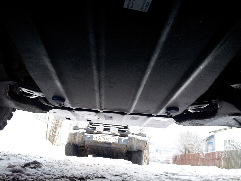 Поставил защиту и амортизаторы. — Mitsubishi L200 (4G), 2,5 л, 2008 ...