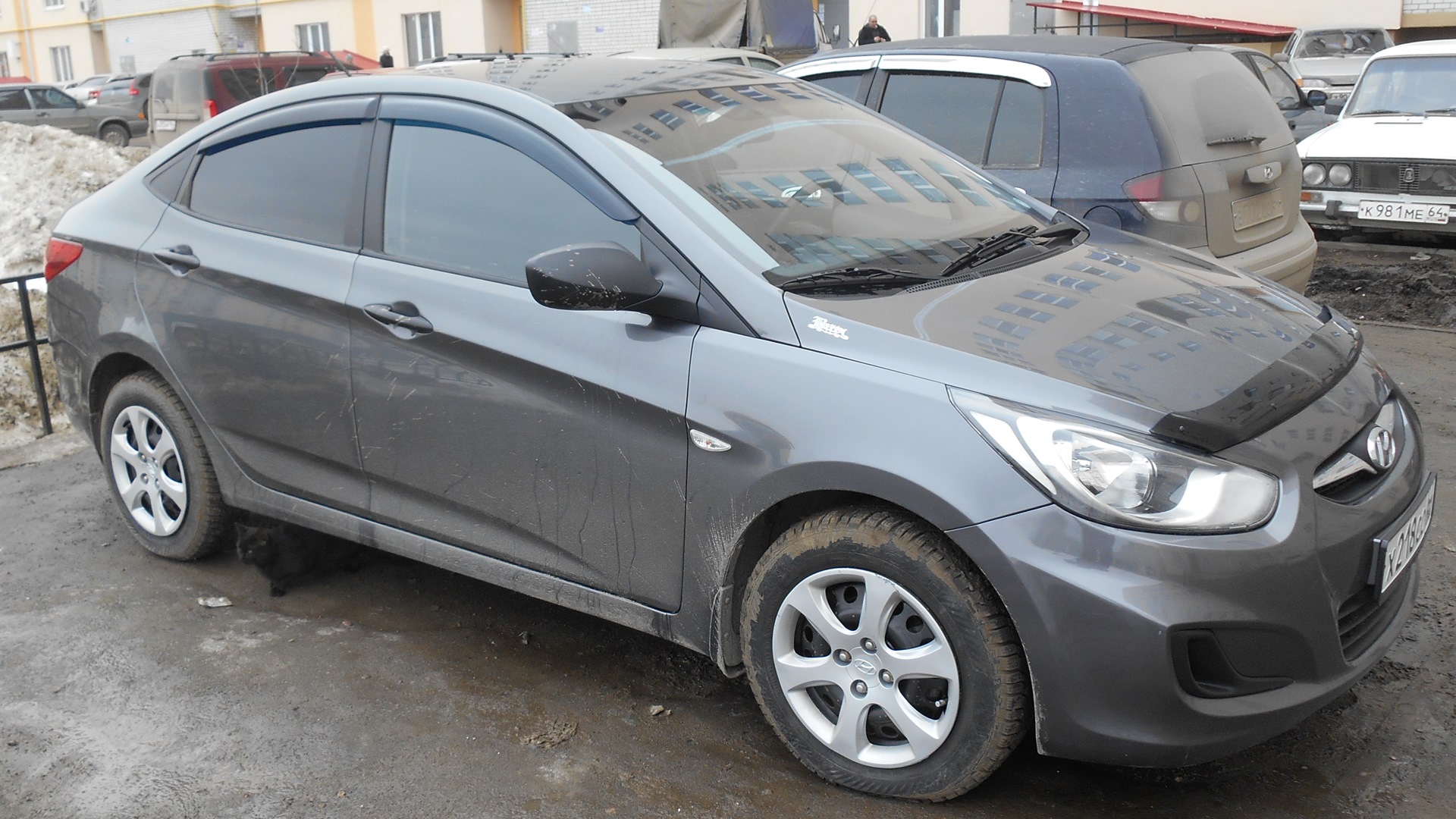 Hyundai Solaris 2011 серый SAE