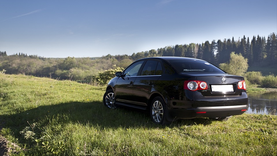 Шумка под капот — Volkswagen Jetta V, 1,6 л, 2008 года | аксессуары ...