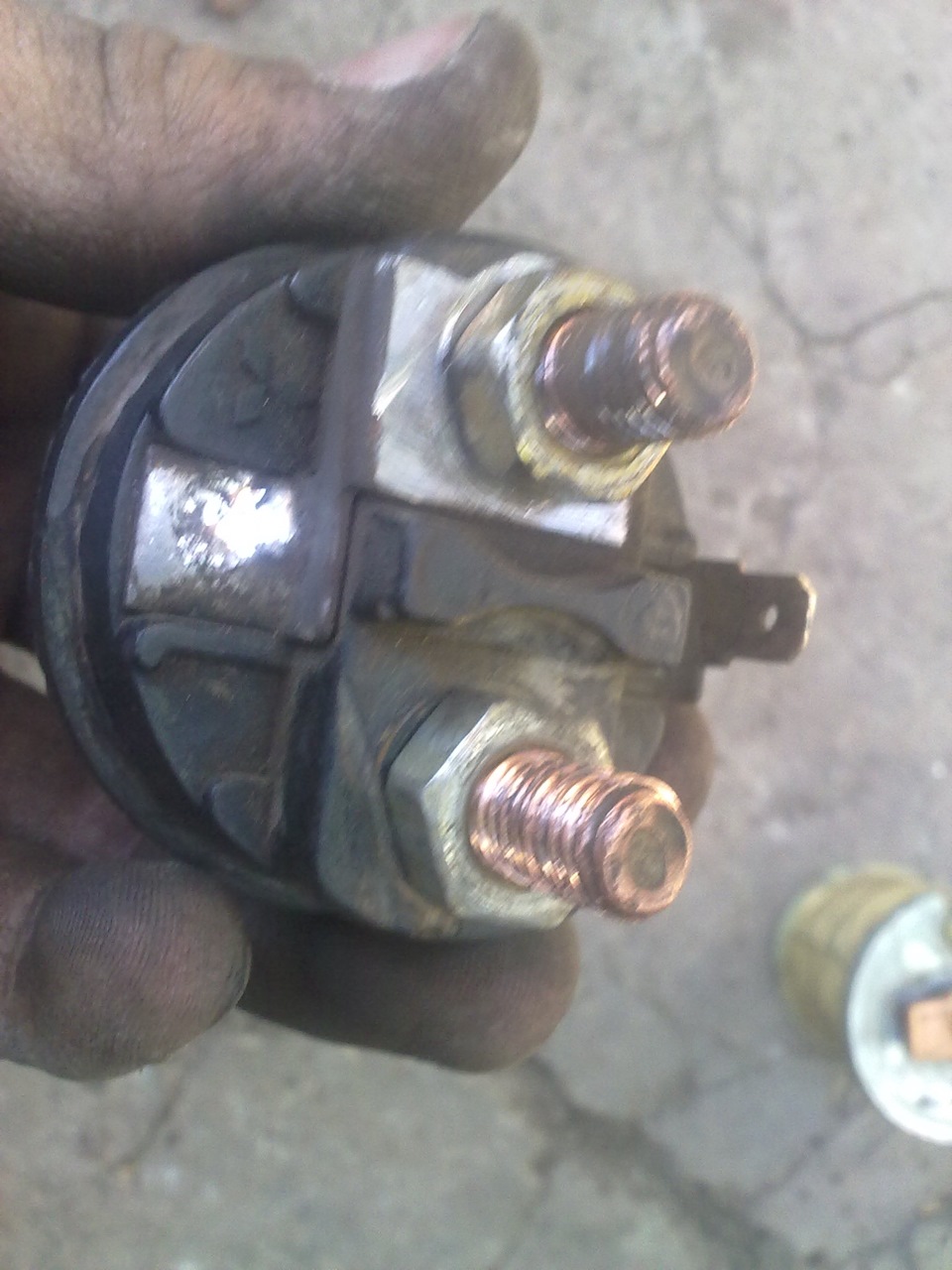 Фото в бортжурнале Mazda 626 II (GC)