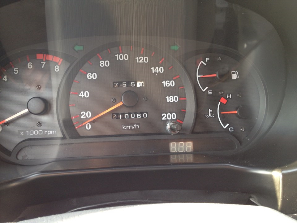 Вольтметр в приборке доработка. — Hyundai Accent (2G), 1,5 л, 2006 года ...
